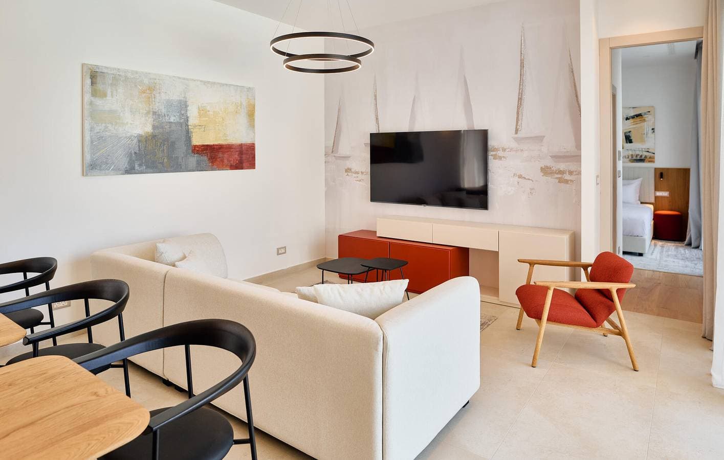Foto 12 von 33: Geräumige 2-Zimmer-Wohnung mit Pool, WLAN und 2 km Entfernung zum Strand