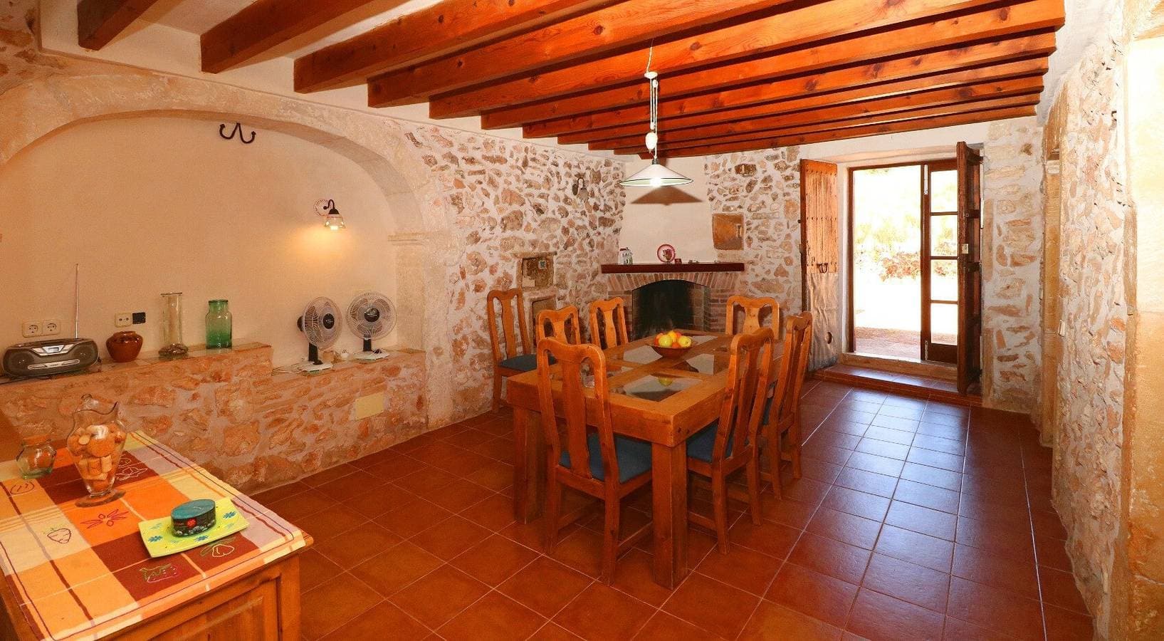 Foto 8 von 33: Landhaus „Can Cova“ mit privatem Pool und WLAN