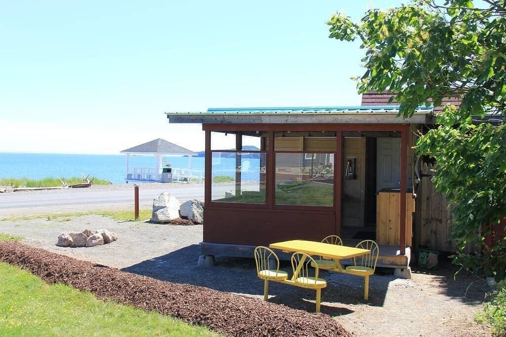 Foto 7 von 19: Bunky on the Beach · Unesco Geopark
