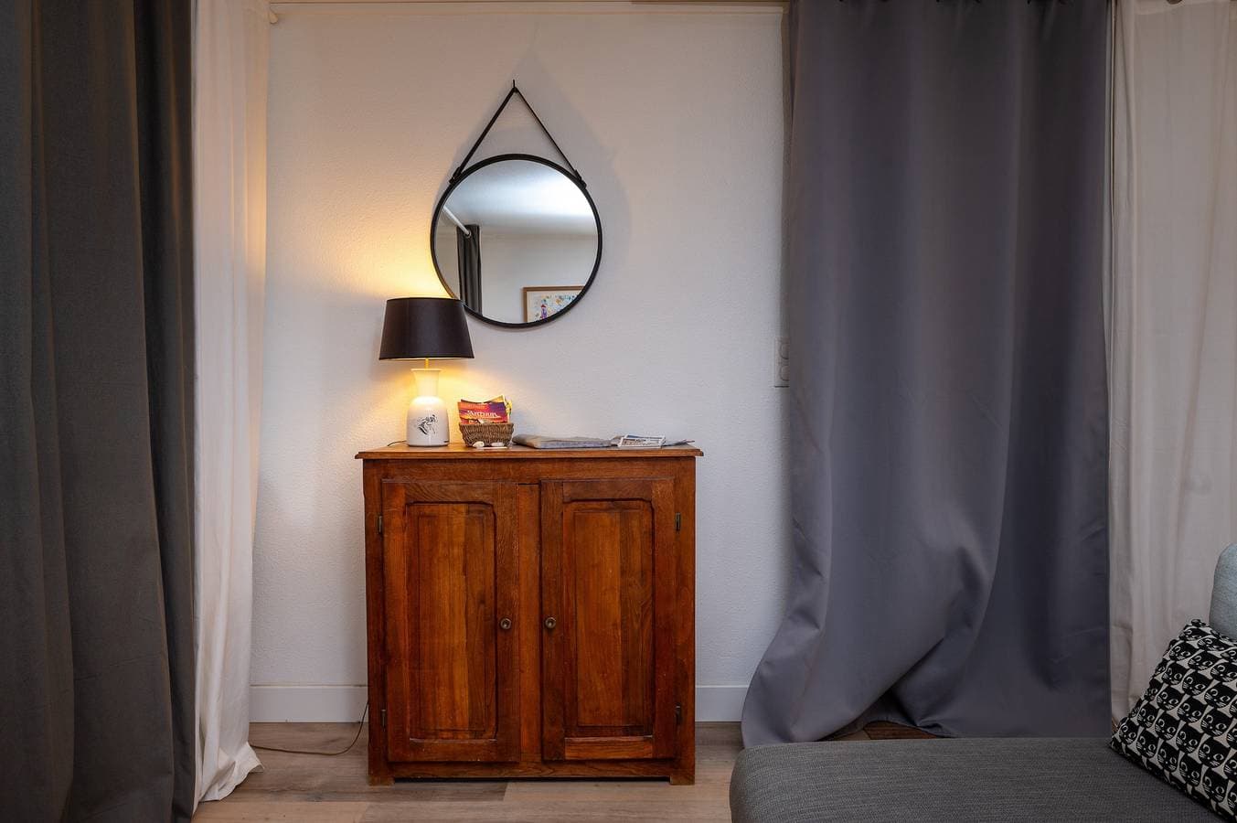 Foto 9 von 20: Studio 'Le Rivage Bord De Mer Parking Wifi' mit Balkon und WLAN