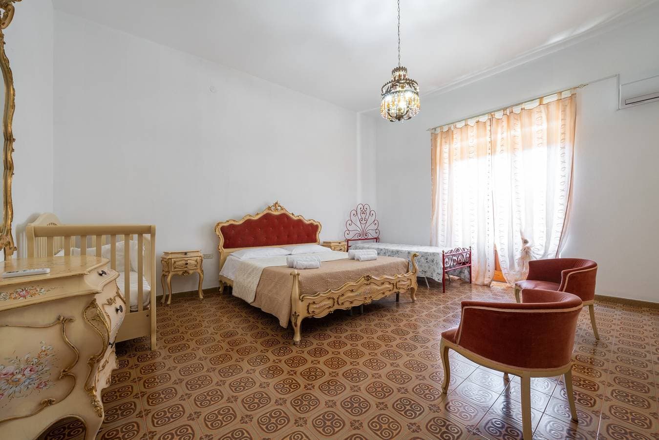 Foto 2 von 22: Domus Mario – Geräumige Wohnung im Herzen von Sant’Antioco