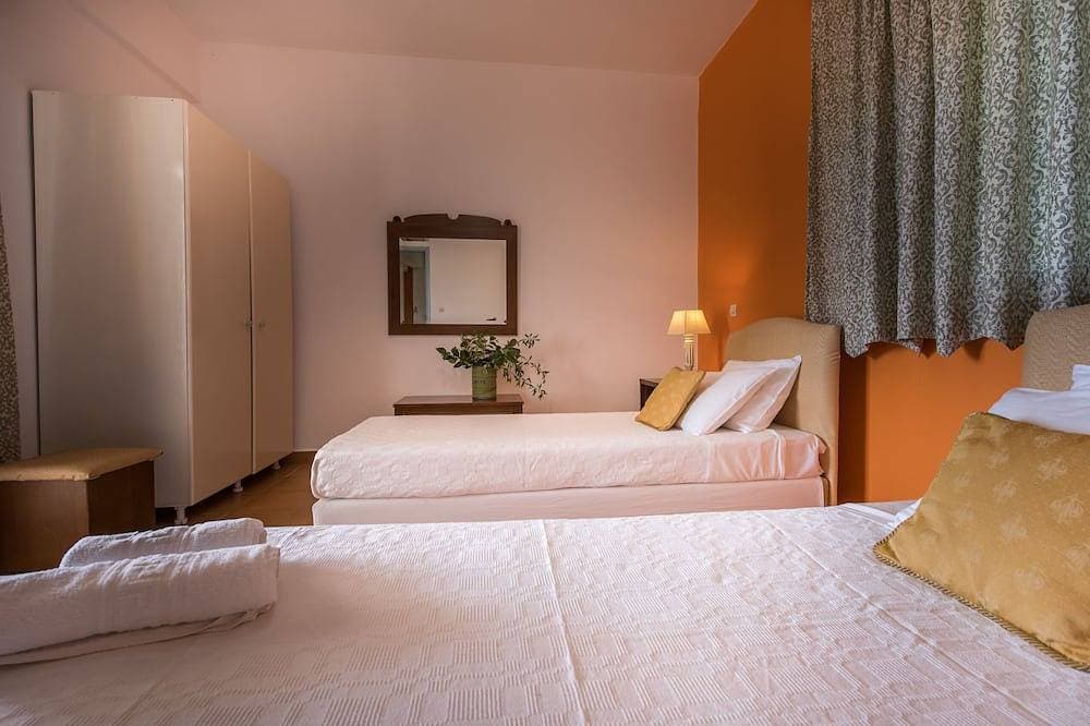 Foto 3 von 26: Villa mit Pool, traumhafter Aussicht und inklusivem Frühstück