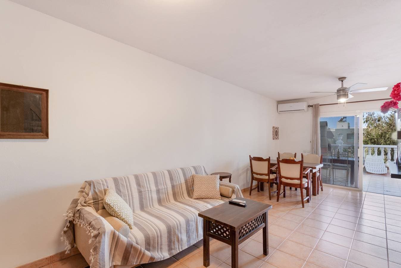 Foto 8 von 27: Ferienhaus 'Apartamento Fani N1' mit privater Terrasse, WLAN und Klimaanlage