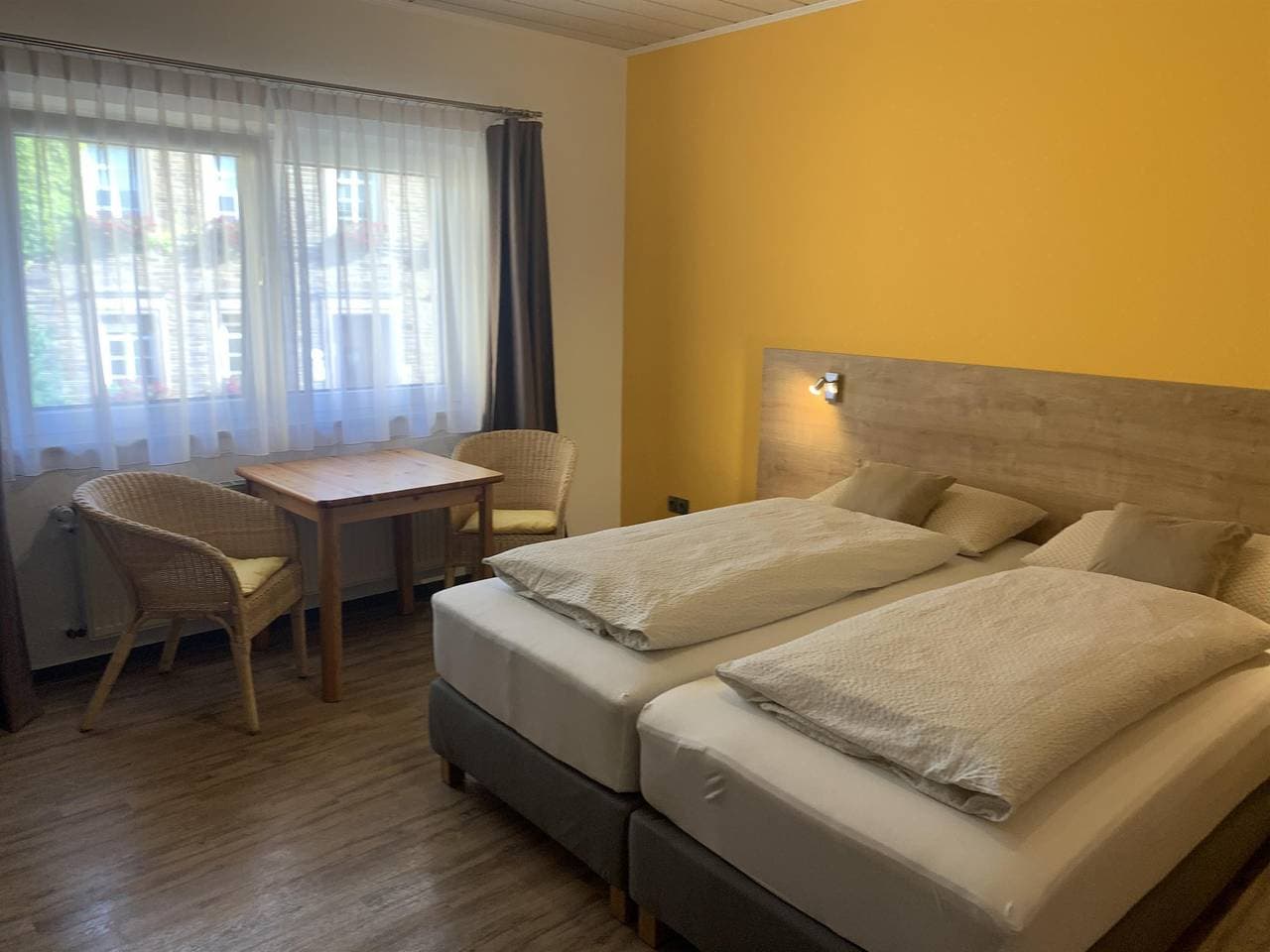 Foto 4 von 6: "Paradies"