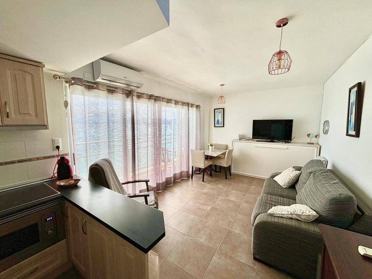 Foto 5 von 17: Apartment with Sea View