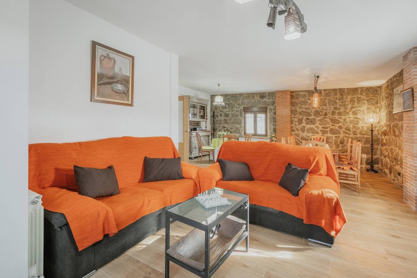 Foto 5 von 31: Casa Rural 'El Trillo' für 8 Personen mit Blick auf die Sierra de Ávila, Garten & Grill