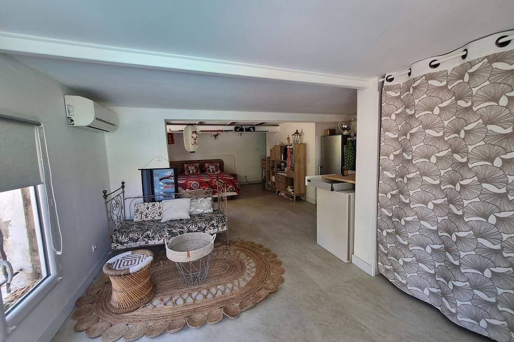 Foto 7 von 25: A Balinese-style retreat just a stone's throw from Toulon's most beautiful beach