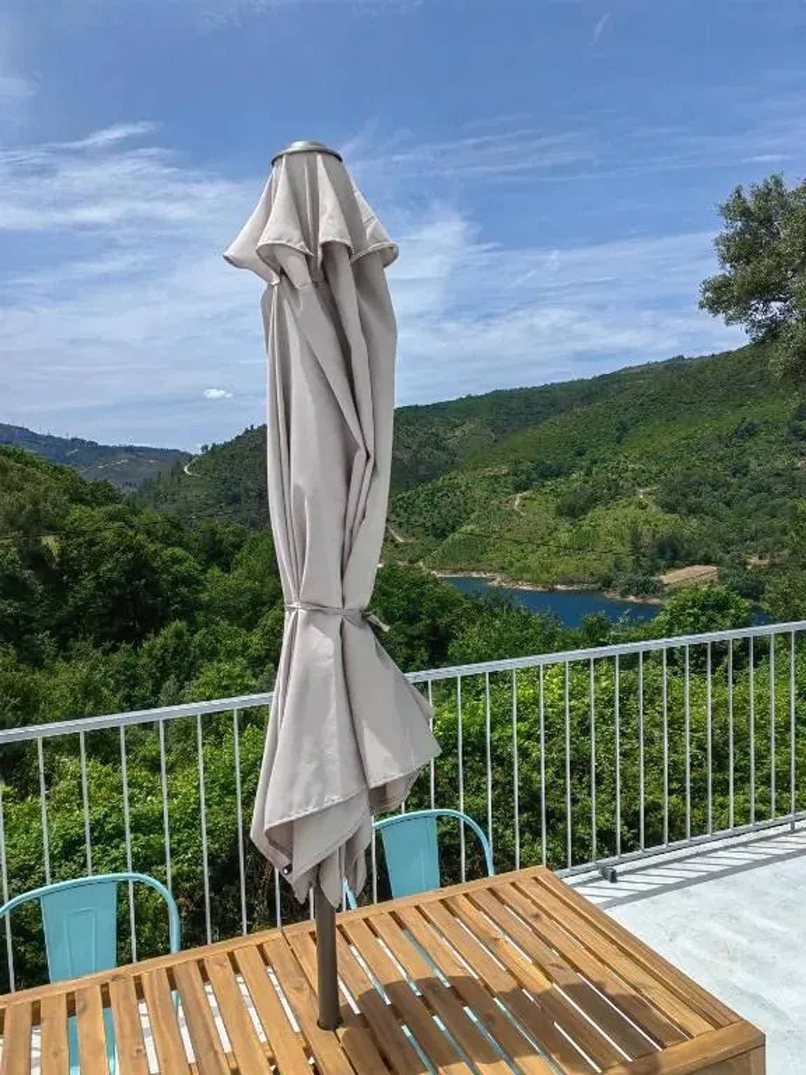 Foto 11 von 69: Gemütliches Haus mit Blick auf den See in Ruivães