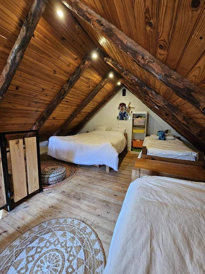 Foto 11 von 19: Three-Bedroom Chalet