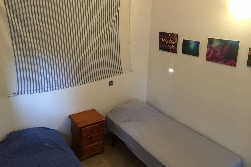 Foto 2 von 22: Apartment an einem der magischsten Buchten in Cadaques. Haustierfreundlich!