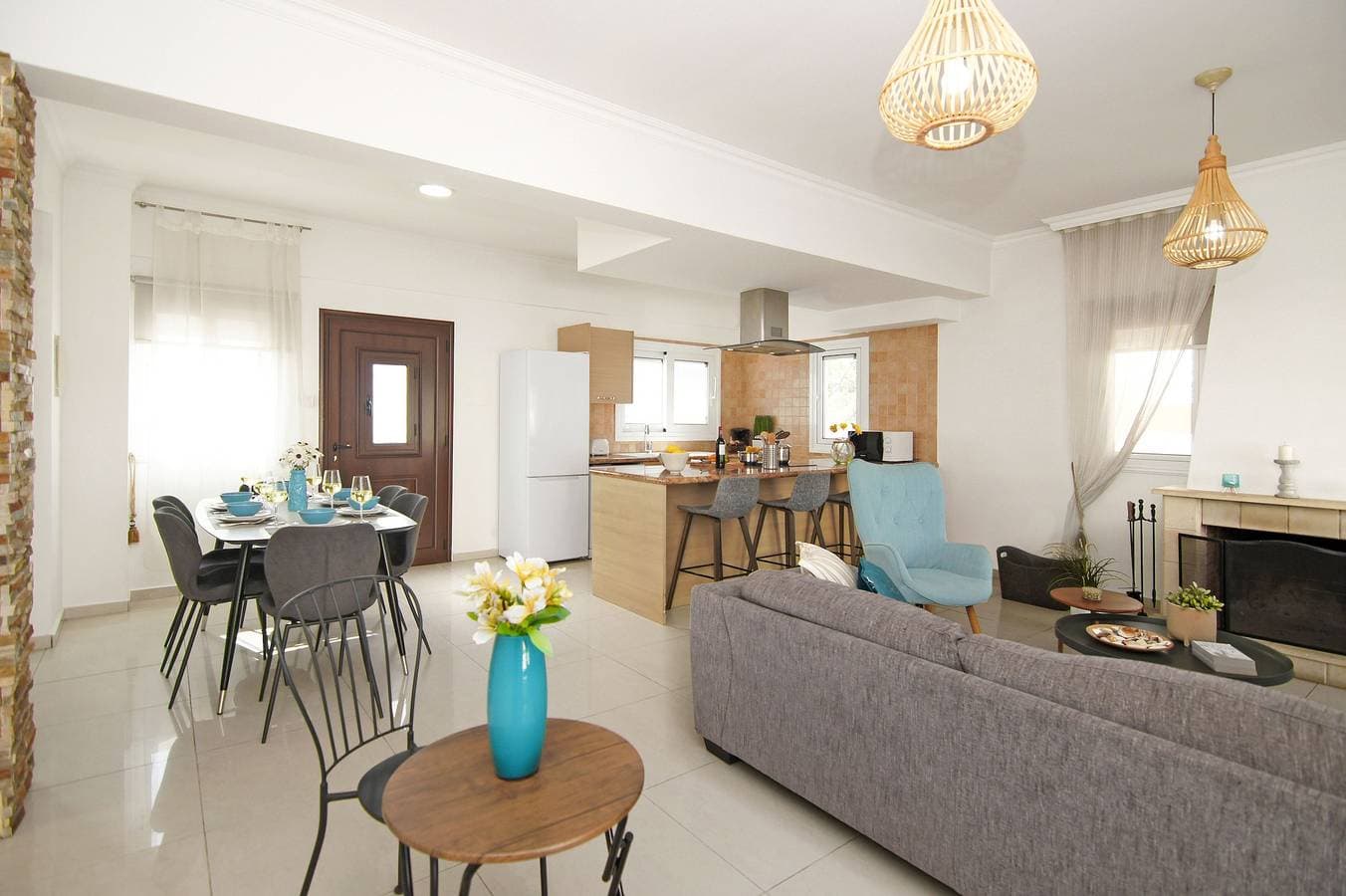 Foto 12 von 35: Villa für 8 Personen mit Balkon
