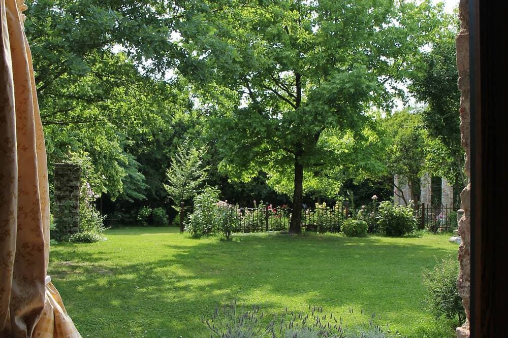 A. Antikes Haus im Schloss mit Garten, nahe Meer, zwischen Triest und Venedig 1