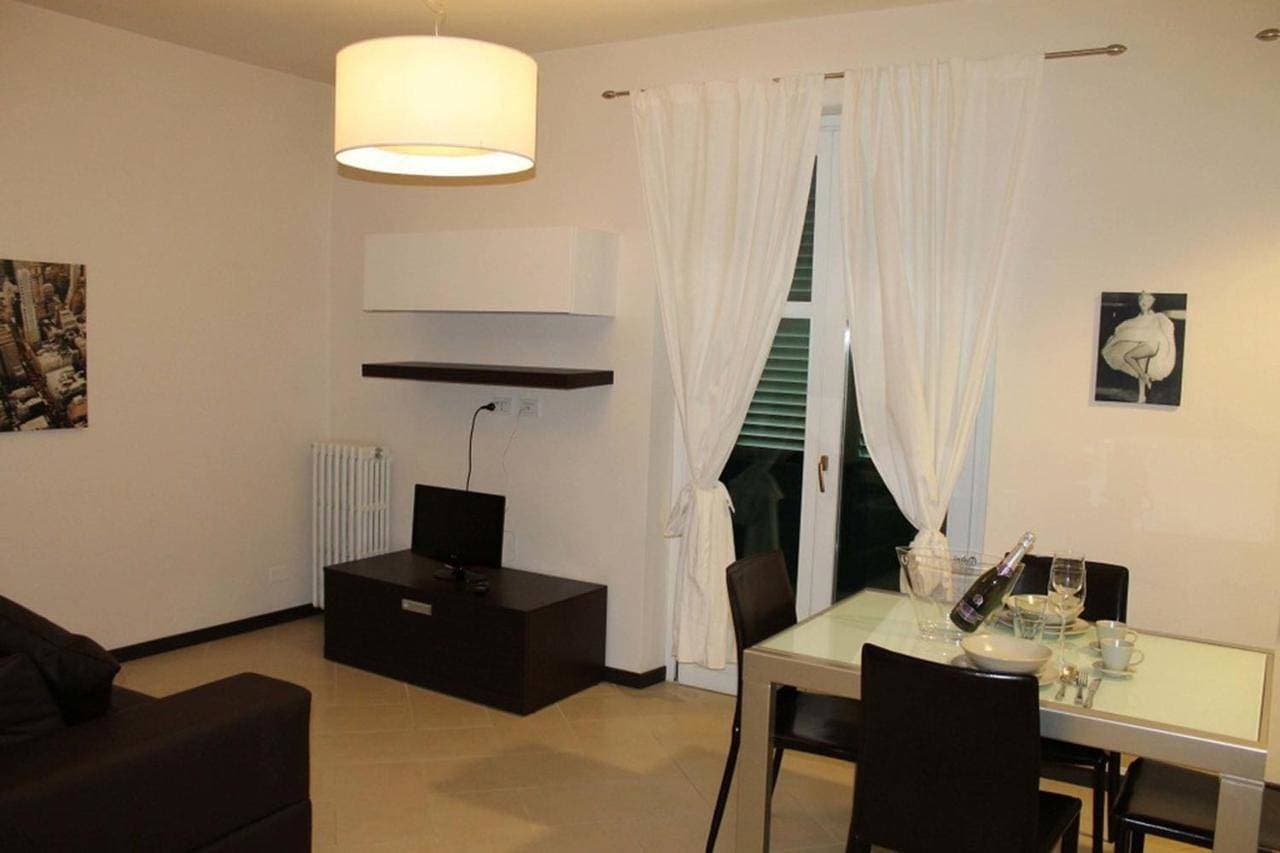 Foto 5 von 10: One-Bedroom Apartment