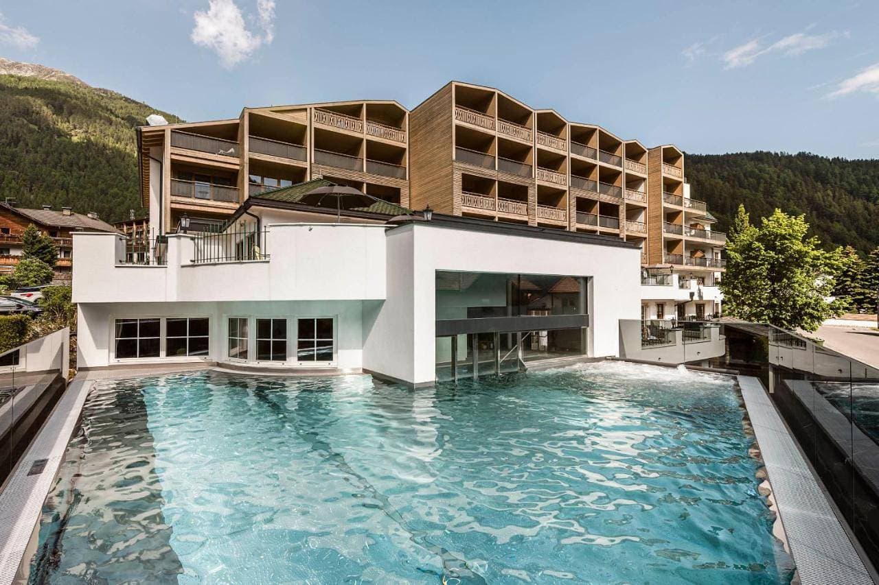 Falkensteiner Hotel Falkensteinerhof l 4 Star Superior 1