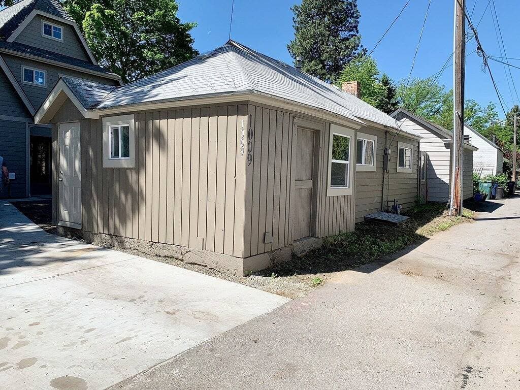 Foto 5 von 20: 2Br/1Ba Cute 1910 Cottage - Walk Downtown!