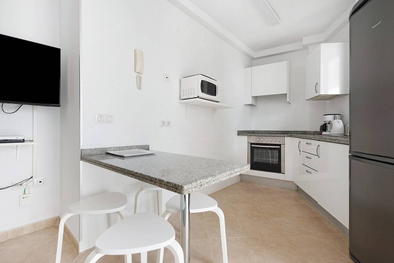 Foto 9 von 31: Ferienwohnung "Puerto Hills" mit Bergblick, Gemeinschaftspool und WLAN