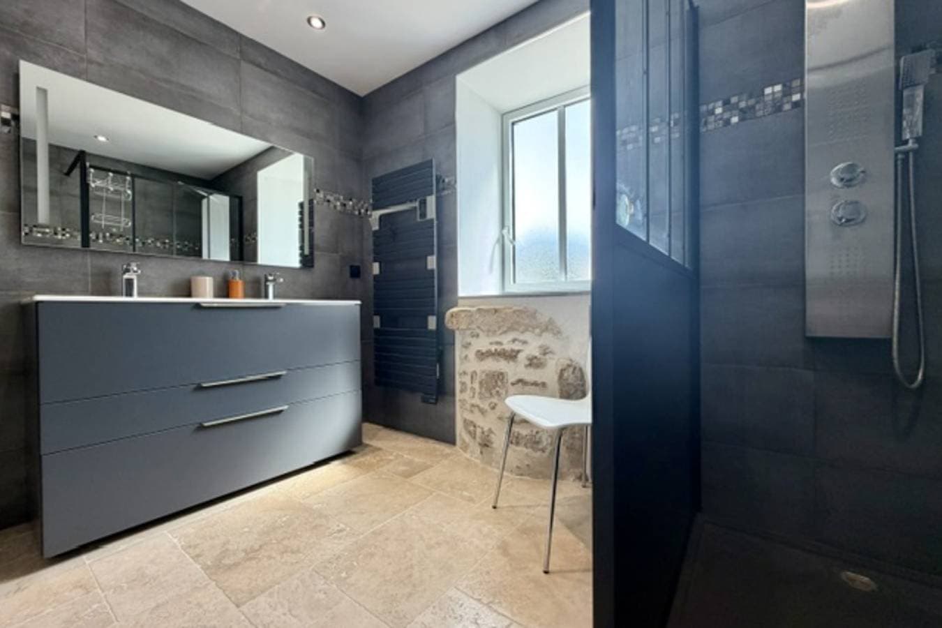 Foto 11 von 15: House of 103 m² with 2 terraces in Saint-Xandre