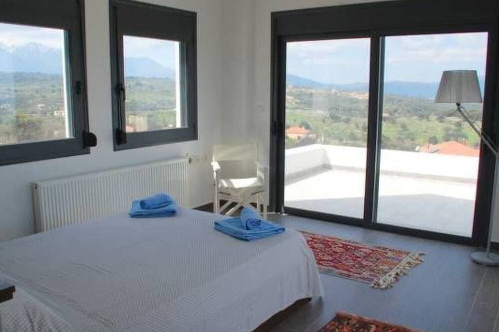 Foto 5 von 30: Villa mit Pool für bis zu 8 Personen. Meerblick.
