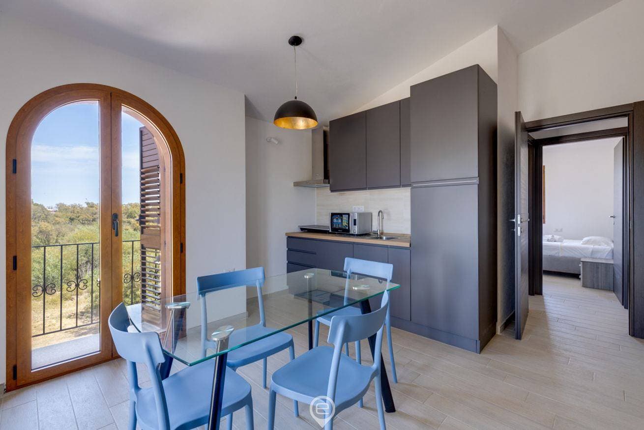 Foto 8 von 31: Ferienwohnung für 4 Personen mit Balkon/Terrasse