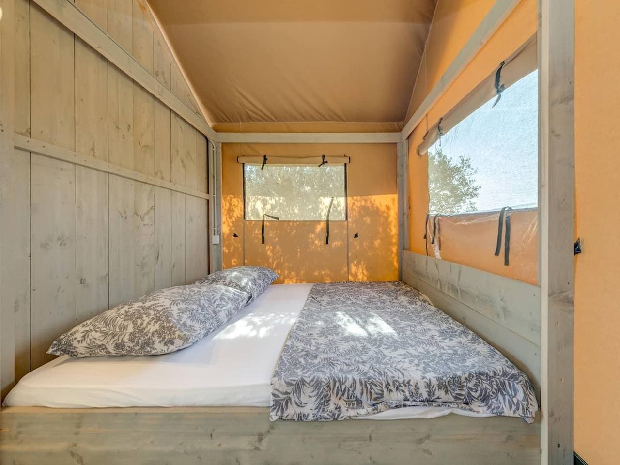Foto 3 von 27: Insel-Glamping für 4 Personen mit Whirlpool