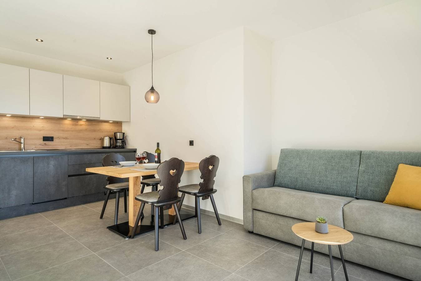 Foto 10 von 20: Ferienwohnung "Sunnig - Sonennschein" mit Bergblick, Balkon & WLAN