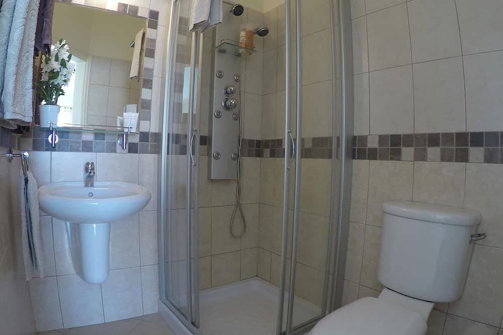 Foto 10 von 15: Kato Paphos Suites - Gf Studio Apartment. Pool View, Wi-Fi, a/c. Great Location