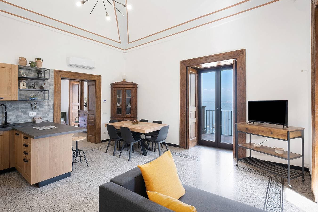 Foto 4 von 27: Ferienhaus "Casetta Punta la Guardia" mit Meerblick, privater Terrasse und Klimaanlage