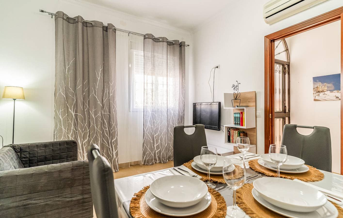 Foto 5 von 16: Gemütlicher Rückzugsort in Olvera: WiFi, AC, Garten & Grill