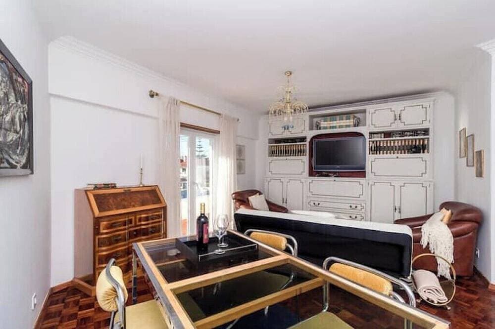 Foto 11 von 30: Myhomereservation: chic vintage villa with terrace and barbecue