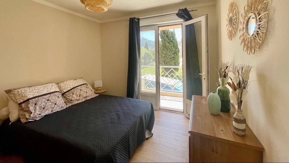 Foto 7 von 15: Ferienwohnung für 6 Personen mit Balkon