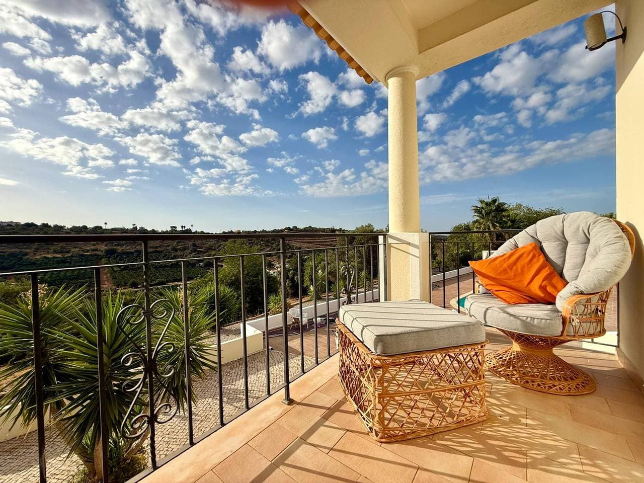 Foto 4 von 29: Beeindruckende private Villa, Panoramablick - 8 Pers.