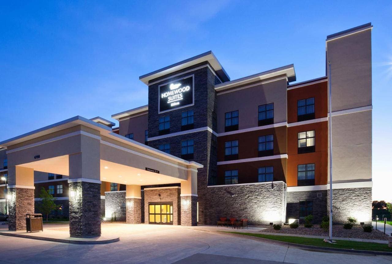 Homewood Suites Davenport 1