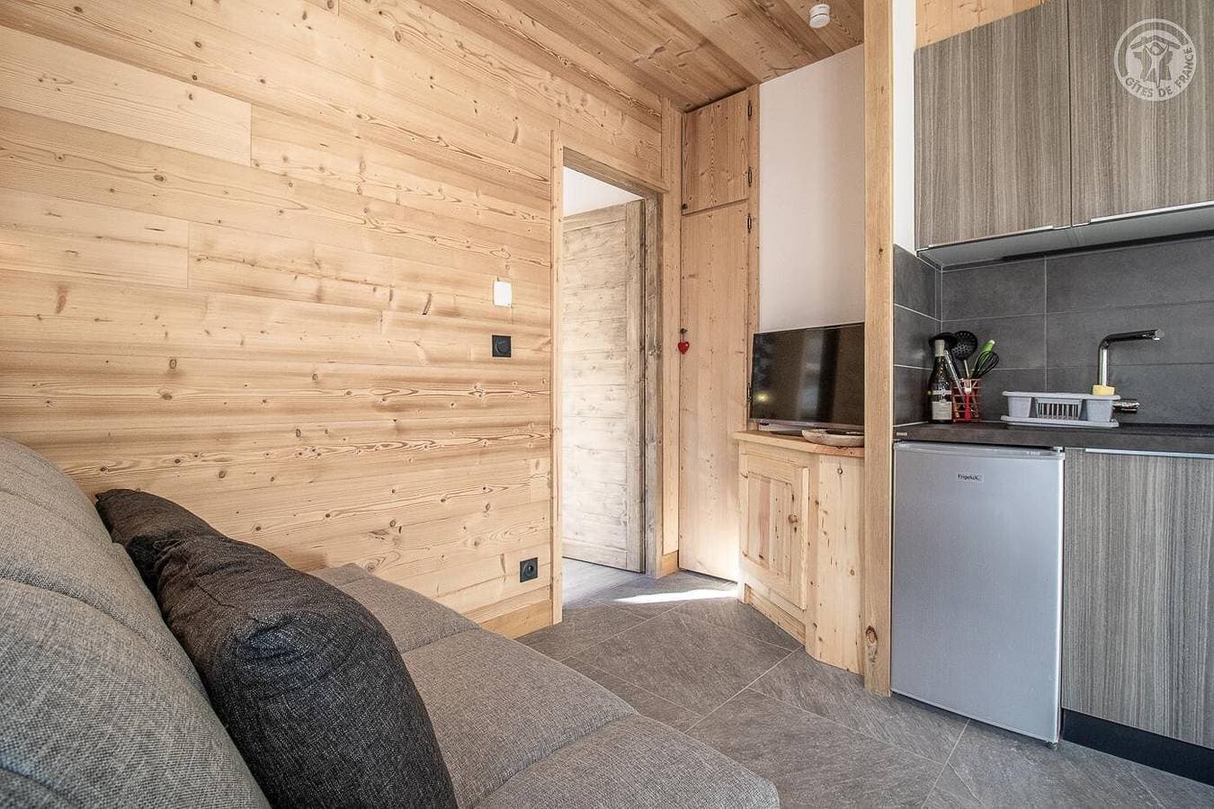 Foto 8 von 20: Appartement „L’épilobe“ mit Bergblick, Gemeinschaftsgarten und WLAN