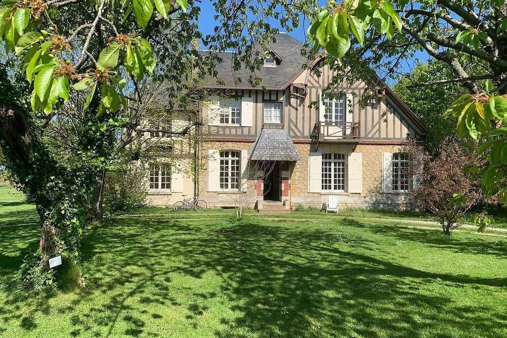 Large Normandy house 250 m2/1ha - sea view 1