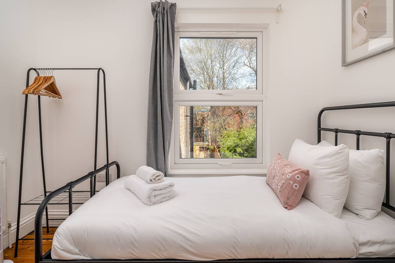 Foto 8 von 32: Beautiful, newly refurbished Victorian townhouse - Pass the Keys