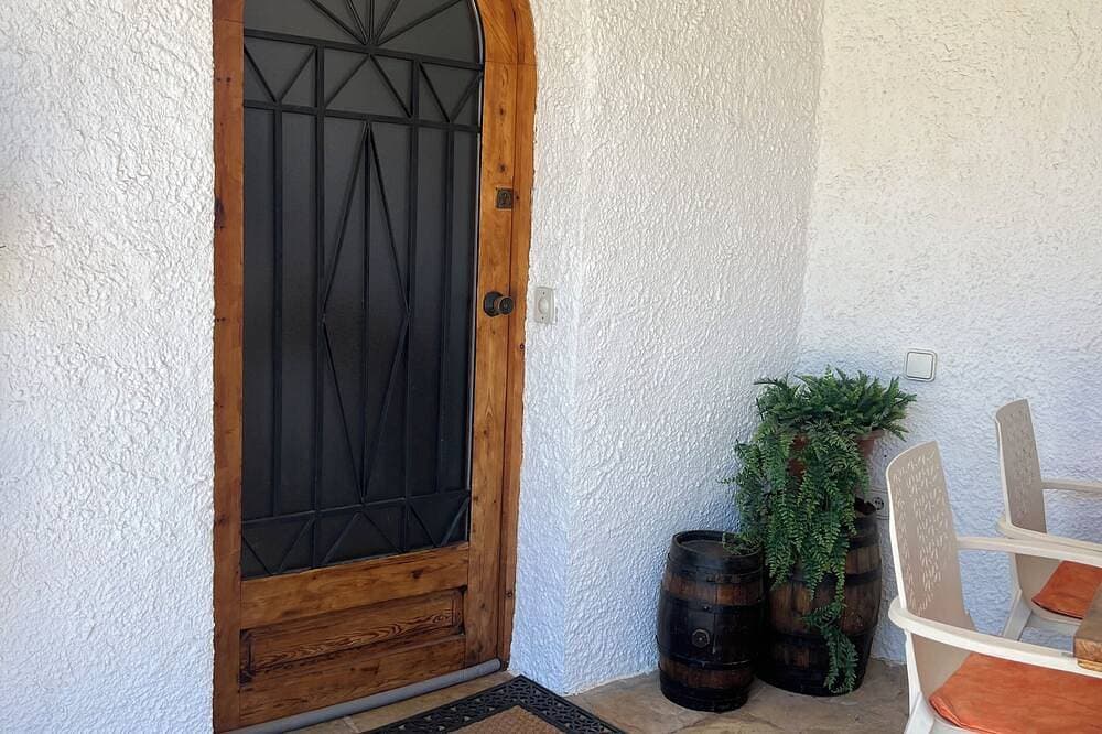 Foto 3 von 30: Charming  House with  spaciousGarden and Terrace