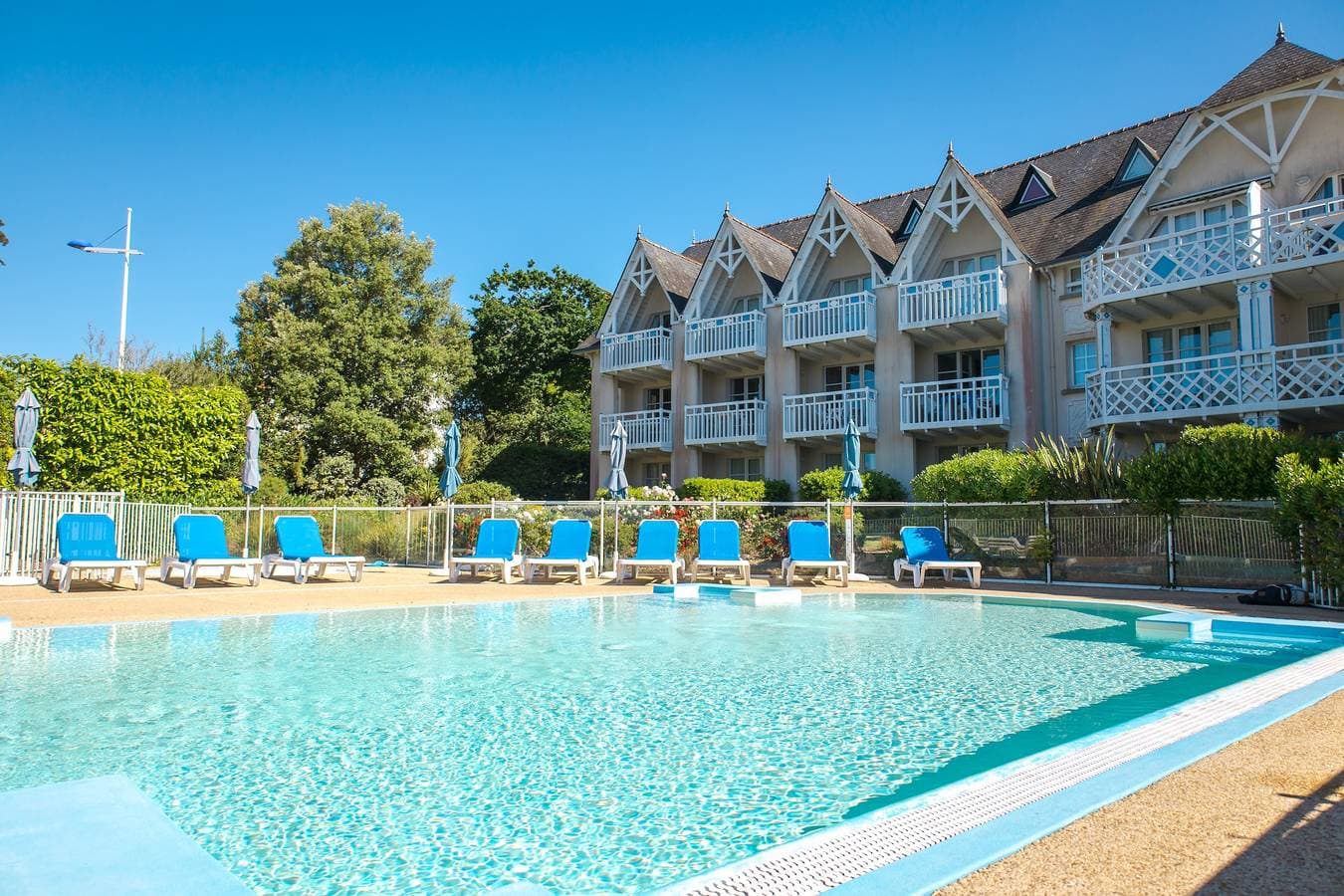 Foto 10 von 13: Ferienwohnung für 4 Personen mit Pool