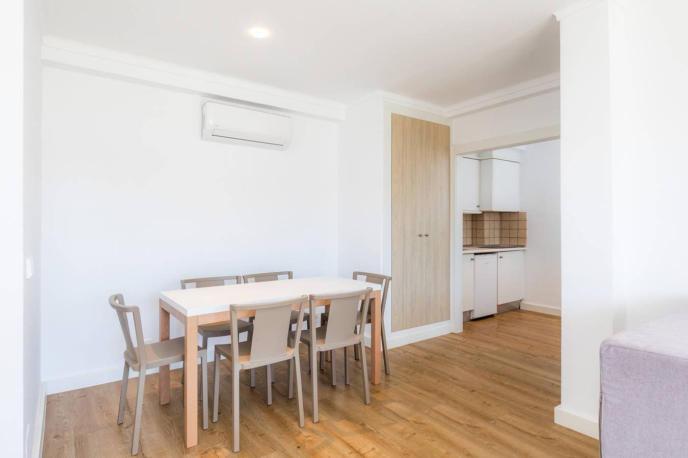 Foto 4 von 25: Ferienwohnung 'Apartament Massanet 2b' mit Balkon, WLAN und Klimaanlage