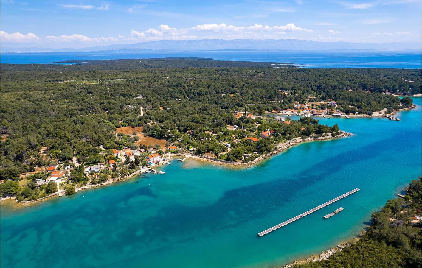Foto 7 von 29: Gemütliche Ferienwohnung, 600 m vom Campingplatz Baldarin Beach entfernt, mit Terrasse und Parkplatz