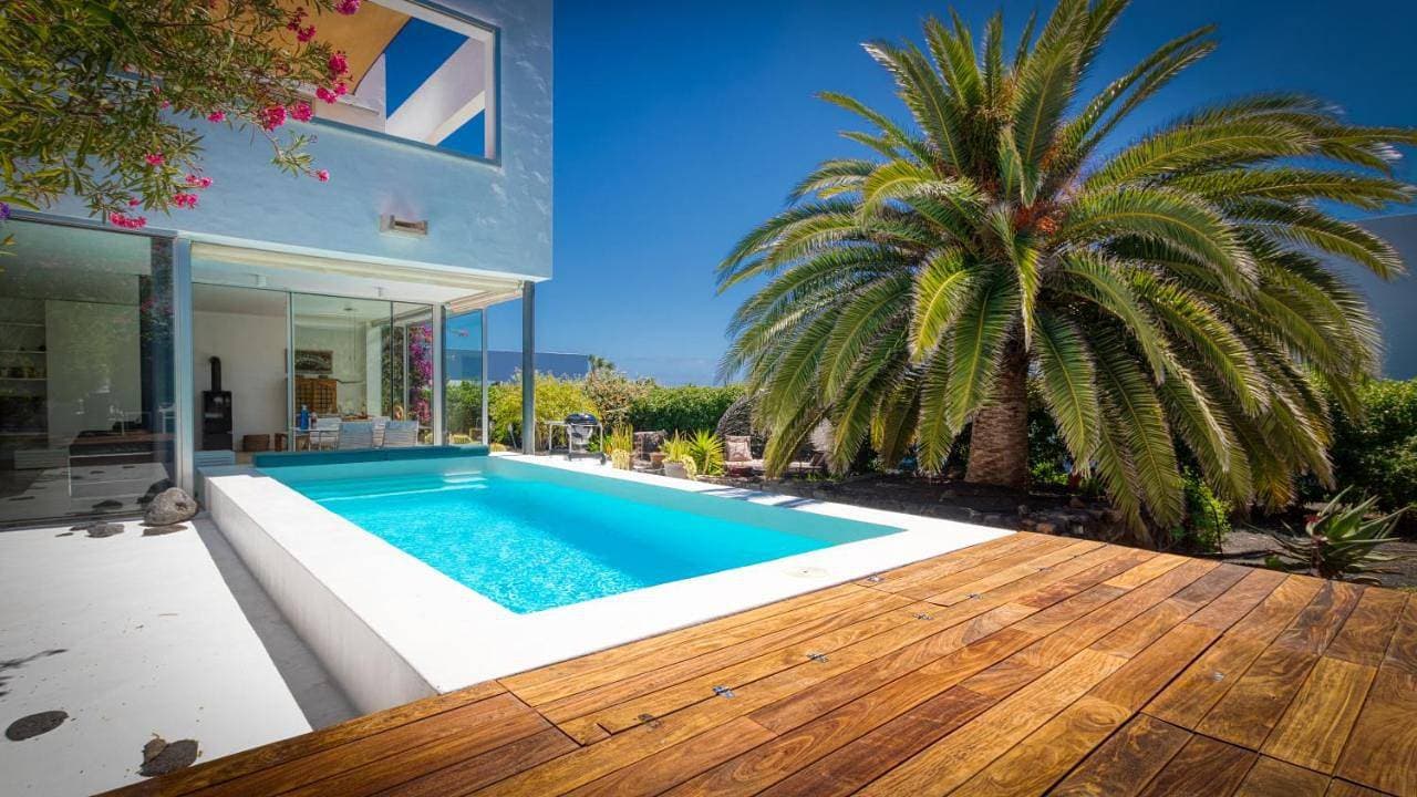 Foto 2 von 23: Villa with Private Pool