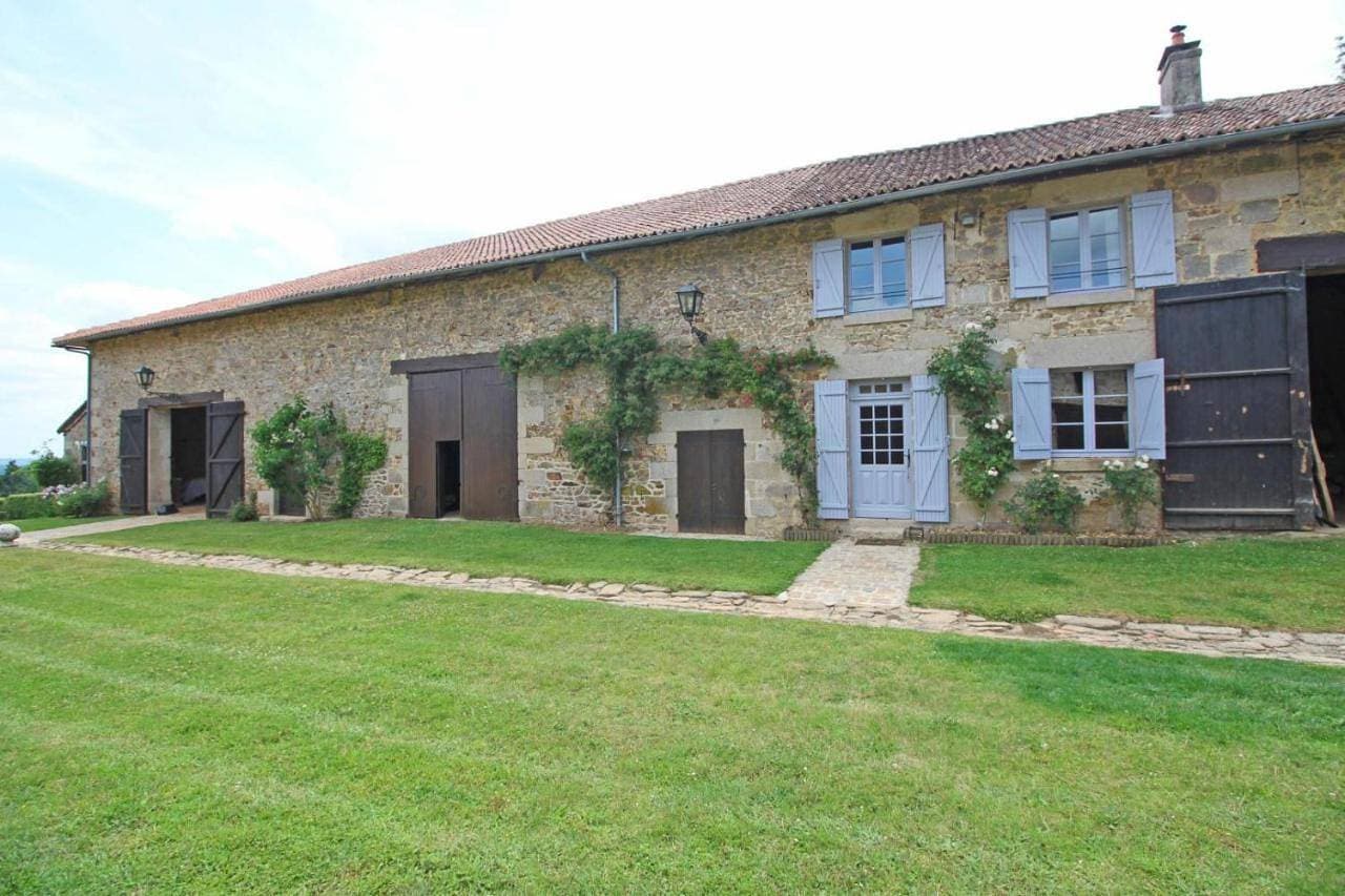 Le domaine de montmery 1