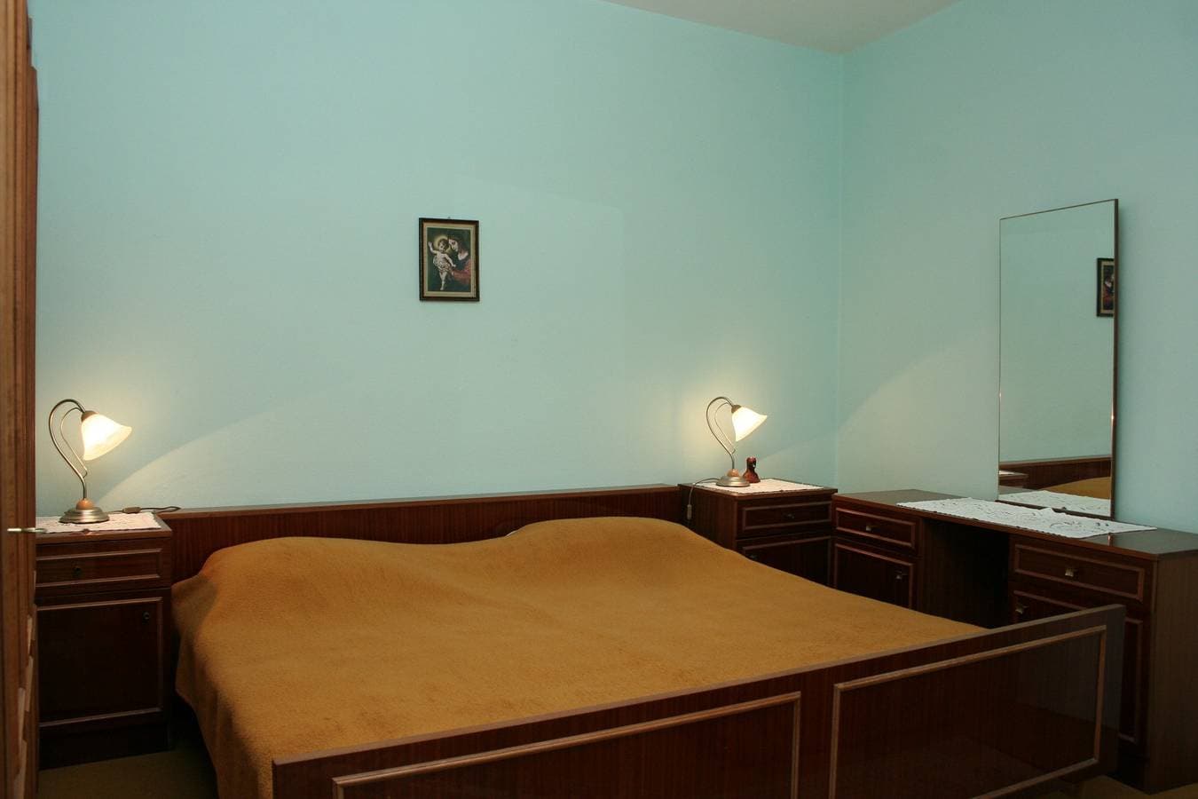 Foto 12 von 19: Zimmer mit Terrasse Vrboska, Hvar S-4600-b