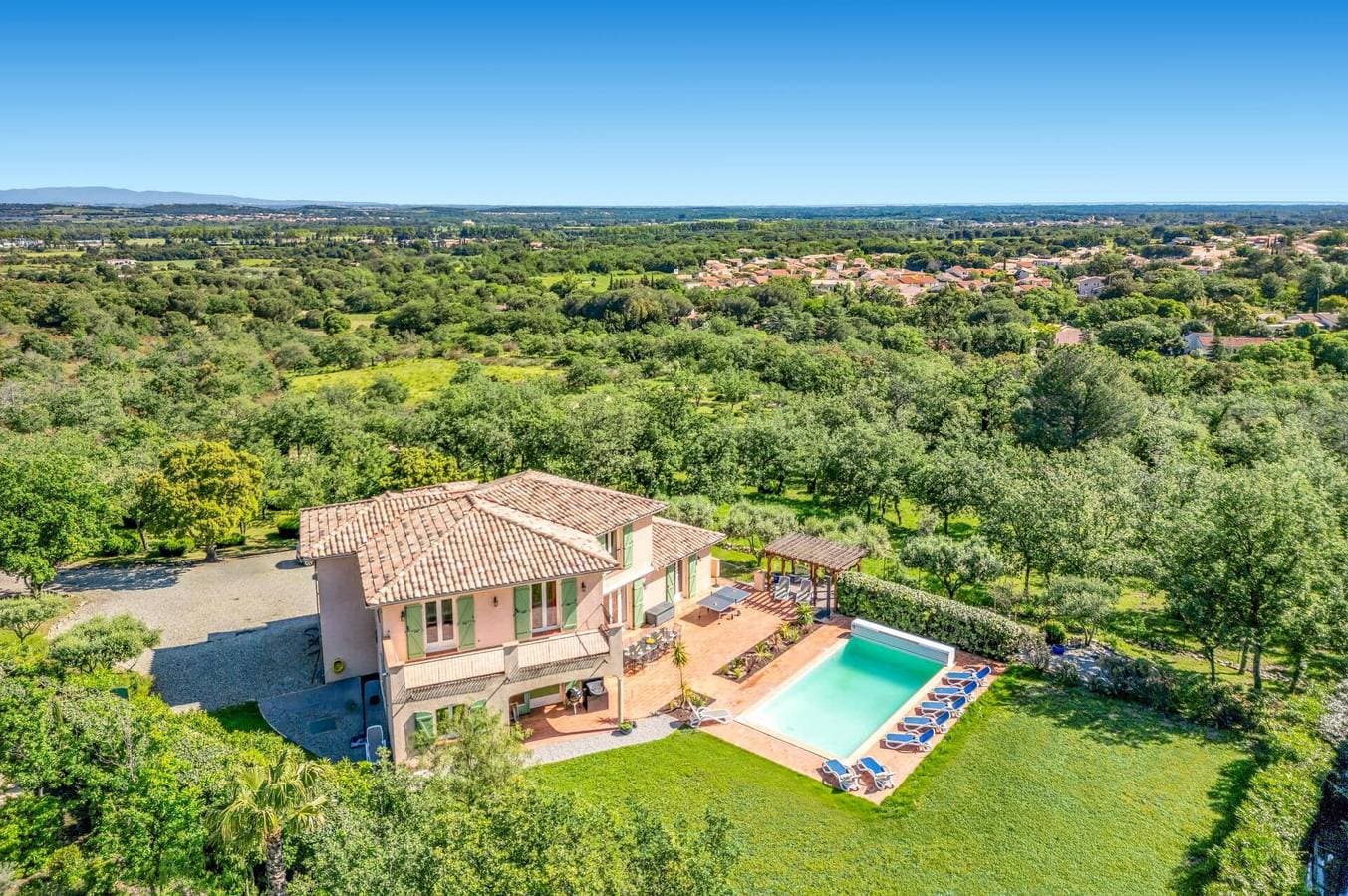 Foto 8 von 36: Villa für 11 Personen mit Garten