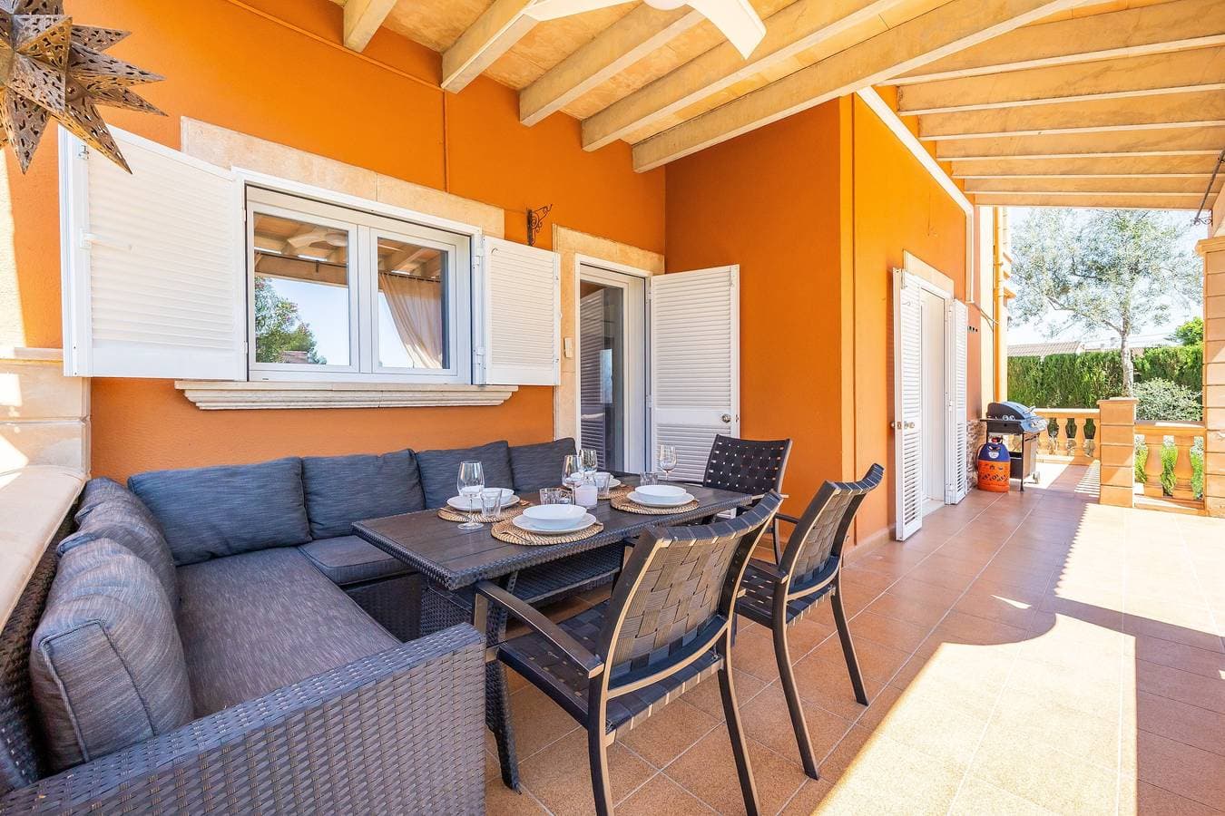 Foto 4 von 33: Villa 'Amelia Cerca De Cala Pi' mit privater Terrasse, WLAN und Klimaanlage
