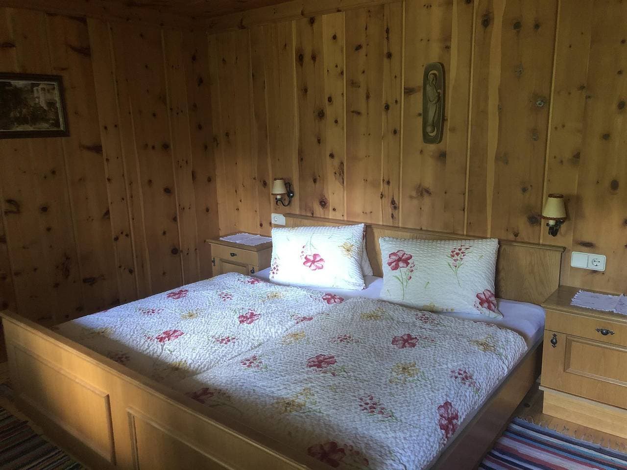 Foto 10 von 17: Ferienhaus/Alm 2 Schlafzimmer/Dusche/Wc