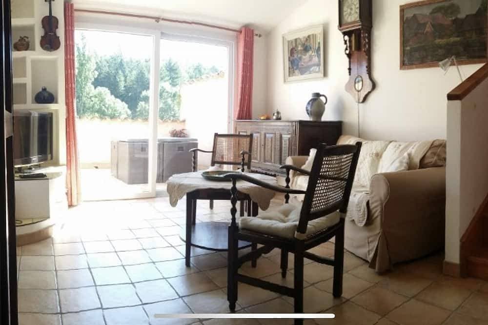 Foto 4 von 7: Le Moulin de Prédelles, Reillanne Gîte Le Mistral ****