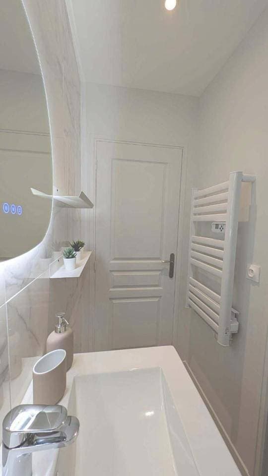 Foto 12 von 41: Two-Bedroom Apartment with Sea View