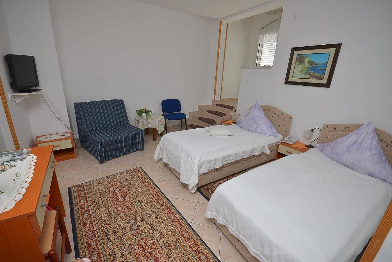 Foto 7 von 11: Double Room with Balcony