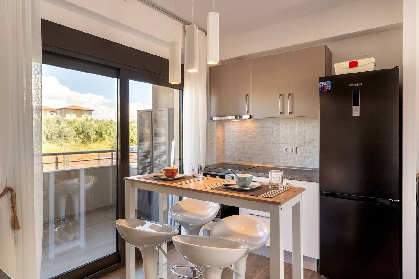 Foto 4 von 28: Luxusapartment Domania mit Meerblick, WLAN und Klimaanlage