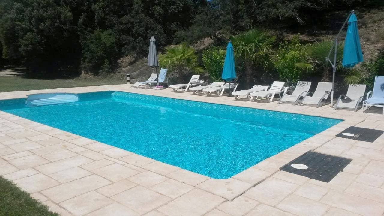 Ferme de Palumiane - Chambres climatisées 1